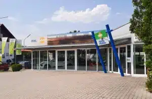 Werkstatt, Ausstellung und Lager mit Betriebsleiter-Wohnhaus – Bild 4